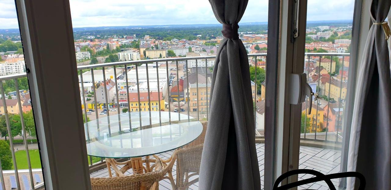 Suite-Xxi City View Hotelturm Аугсбург Экстерьер фото