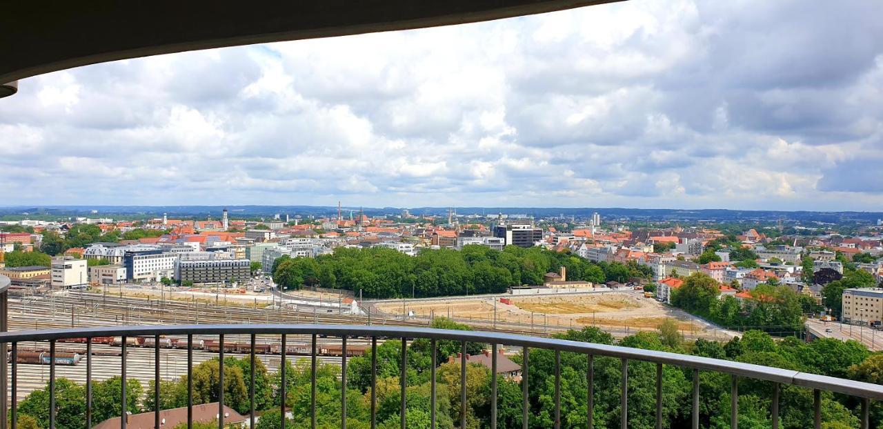 Suite-Xxi City View Hotelturm Аугсбург Экстерьер фото