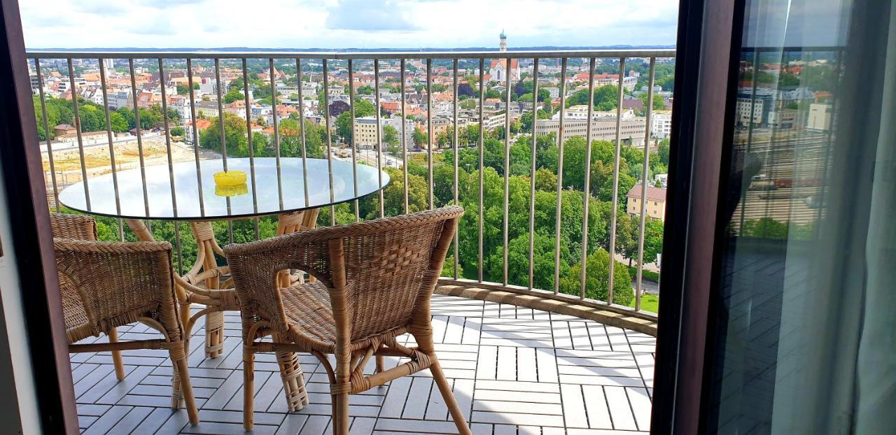 Suite-Xxi City View Hotelturm Аугсбург Экстерьер фото